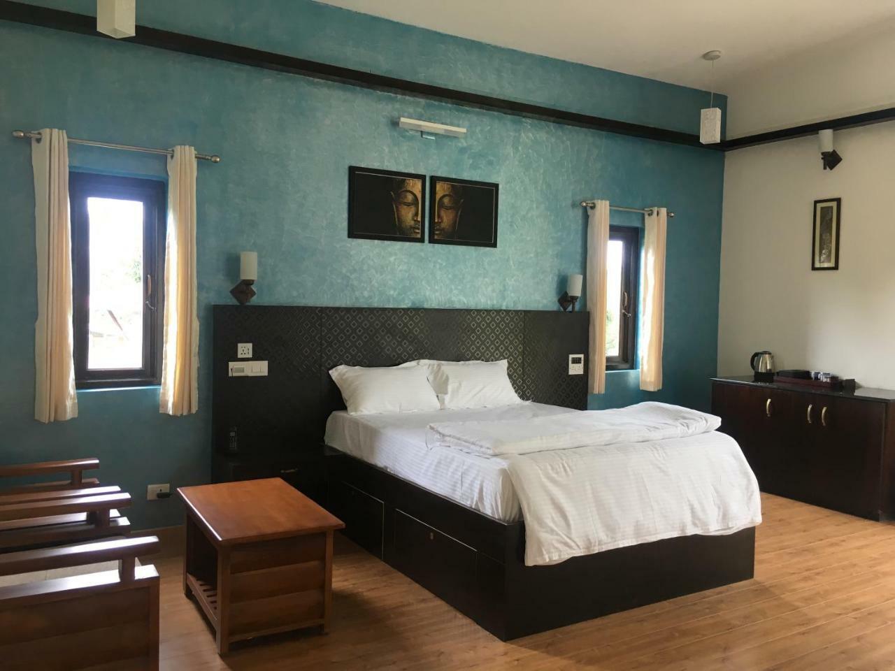 Silvertip Cafe & Homestay Kotagiri Ngoại thất bức ảnh